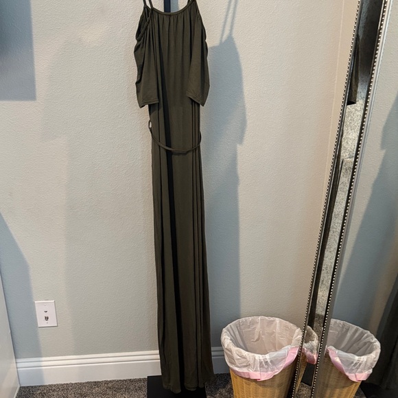 Boohoo Plus Olive Green Maxi Dress Size 16 - Picture 6 of 6